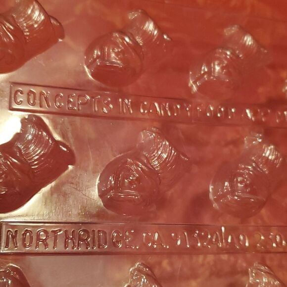 Hula Girl Candy Chocolate Bite Size Plastic Mold - Picture 4 of 7